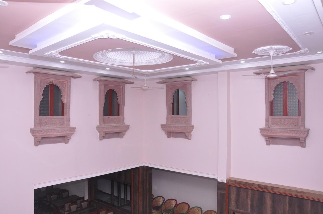 Hotel Amar Palace Ābu Road Zewnętrze zdjęcie